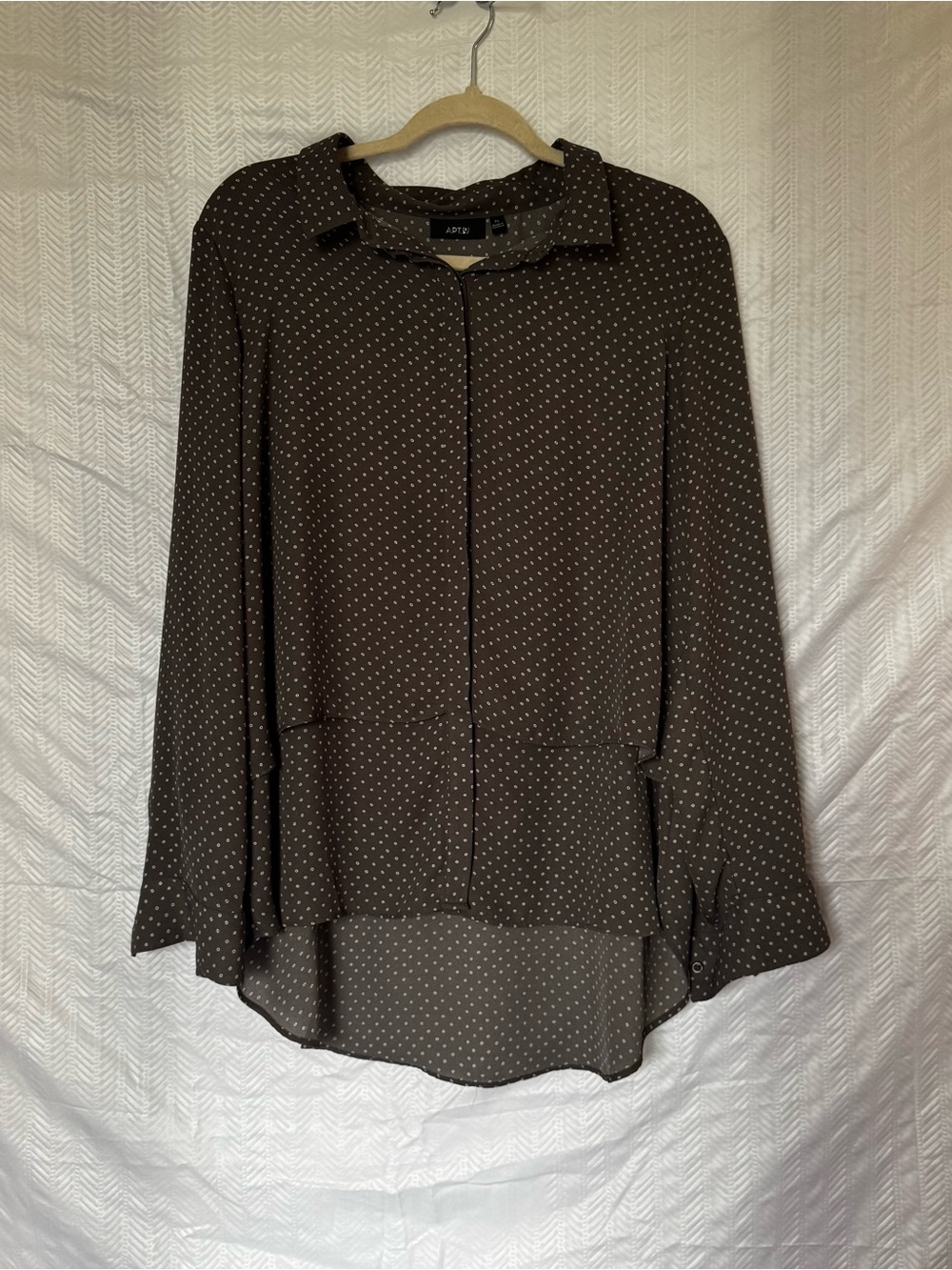 Apt. 9 Gray Polka Dot Button-Up Blouse